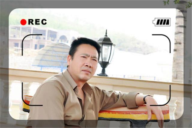 包含人到中年網(wǎng)站建設(shè)的詞條