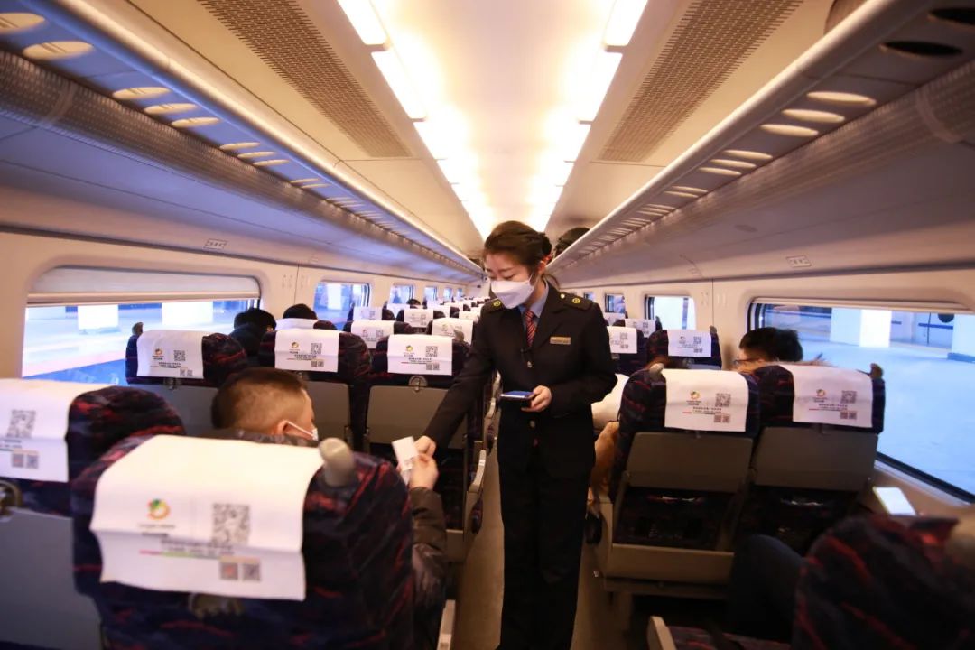 高鐵互聯網新聞(高鐵與互聯網的聯系)