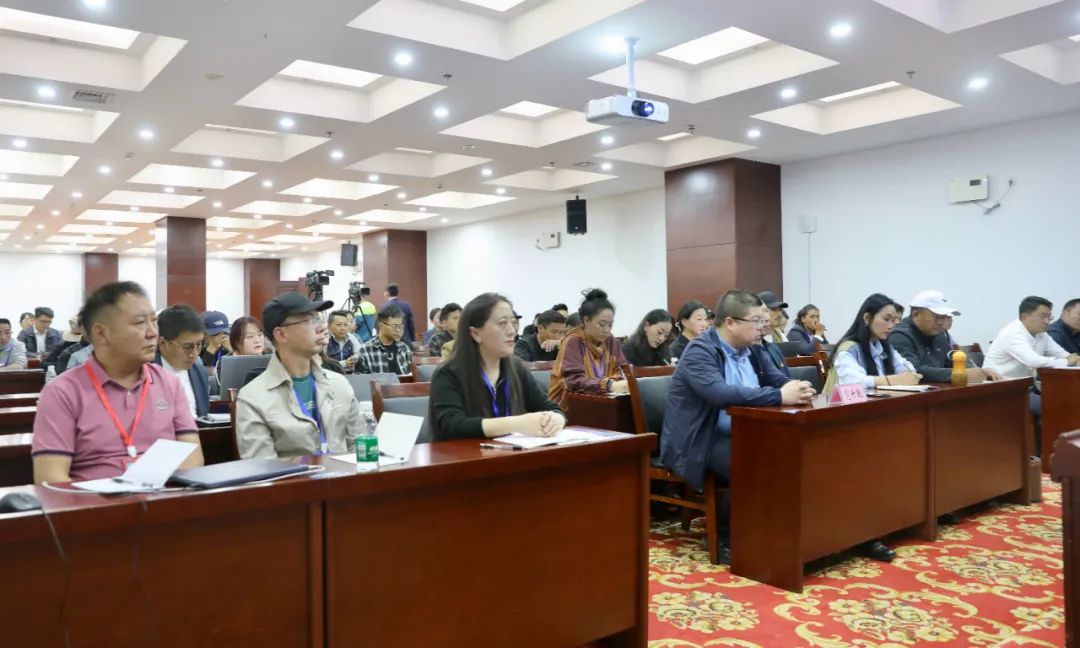 青海省互聯(lián)網(wǎng)新聞(青海省互聯(lián)網(wǎng)新聞中心地址)