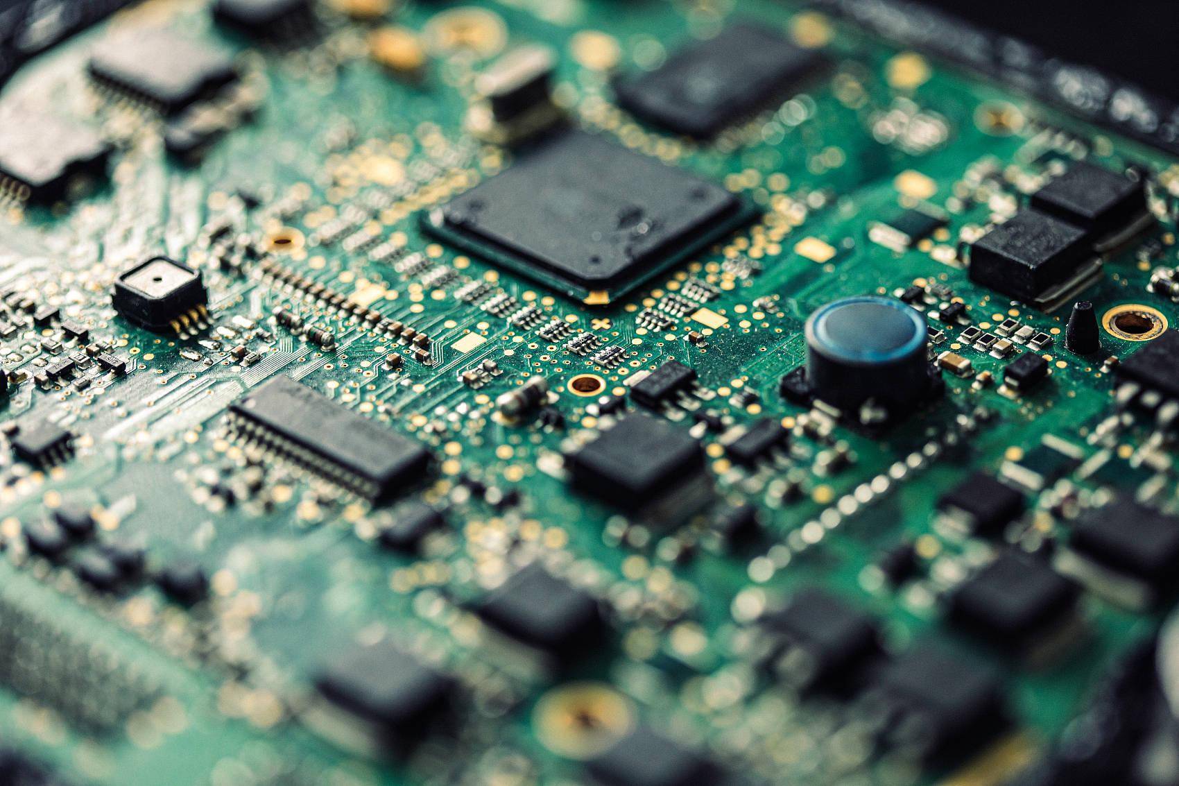 互聯網半導體最新消息(半導體和互聯網的發展差別)